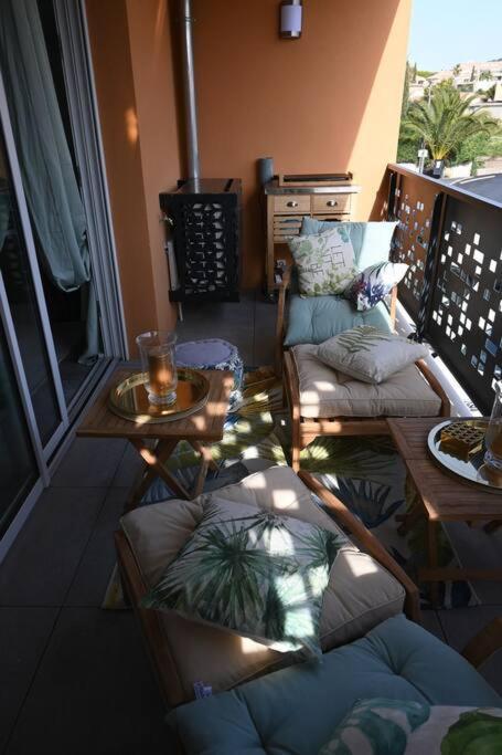 Appartement Carqueiranne Le Port Eksteriør billede